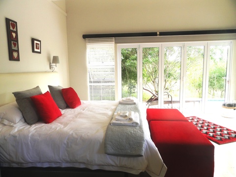 Bedroom, Red Ivory, Boutique, Bushwillow Collection